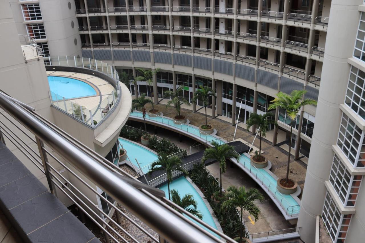 Point Waterfront The Sails Seaview Apartment -- Near Msc Cruise Terminal เดอร์บัน ภายนอก รูปภาพ