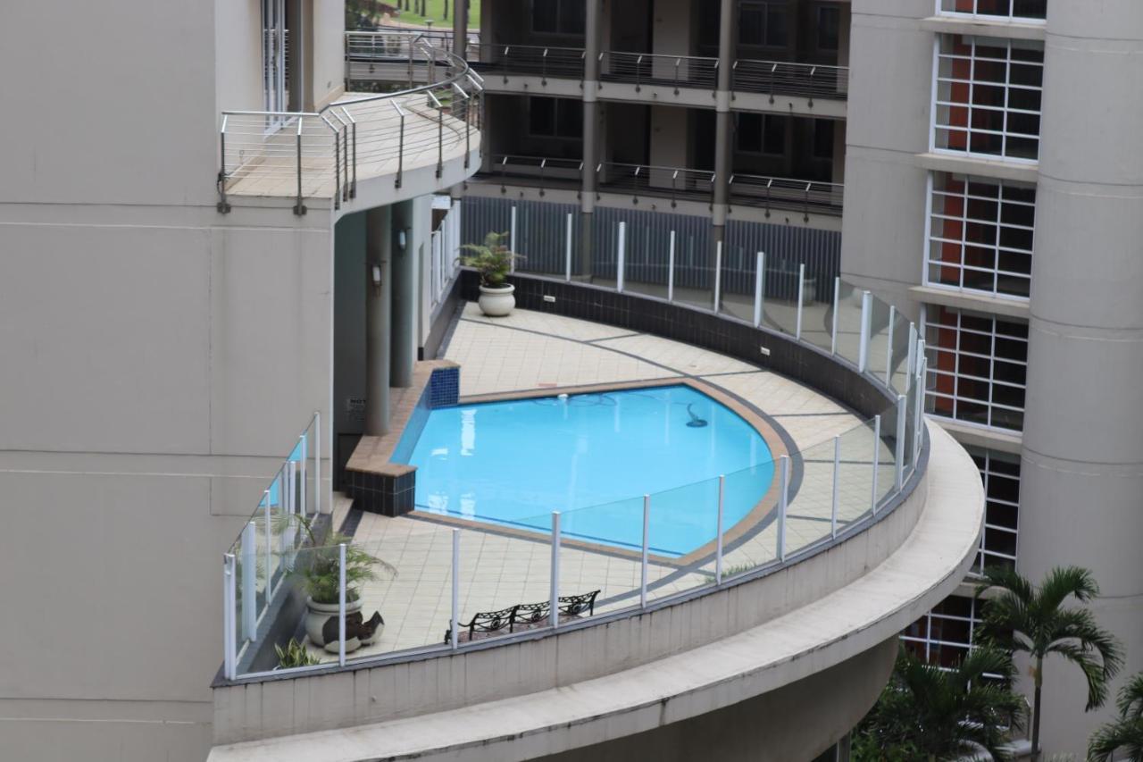 Point Waterfront The Sails Seaview Apartment -- Near Msc Cruise Terminal เดอร์บัน ภายนอก รูปภาพ